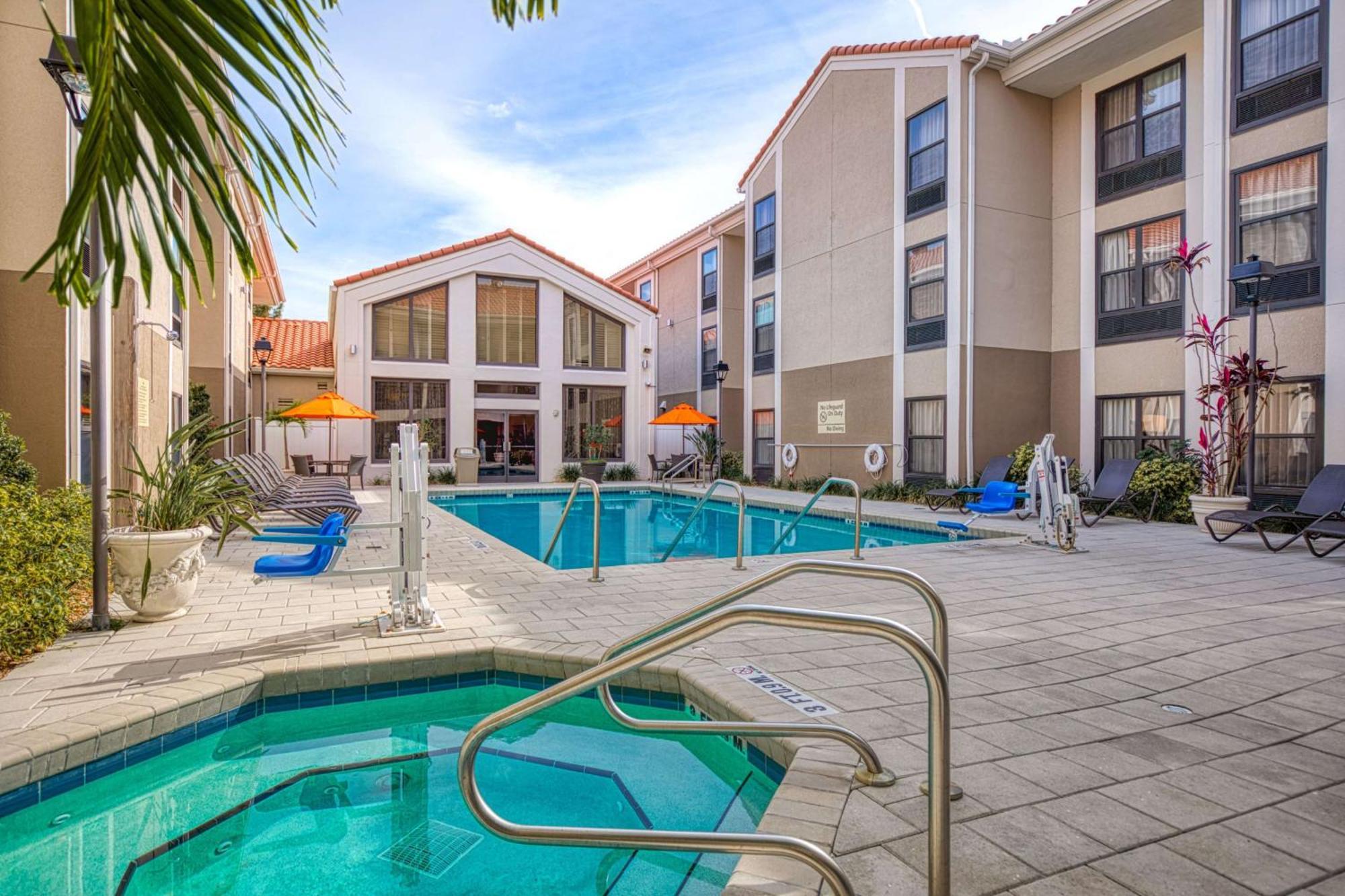 Hampton Inn & Suites Orlando-East Ucf Alafaya Esterno foto